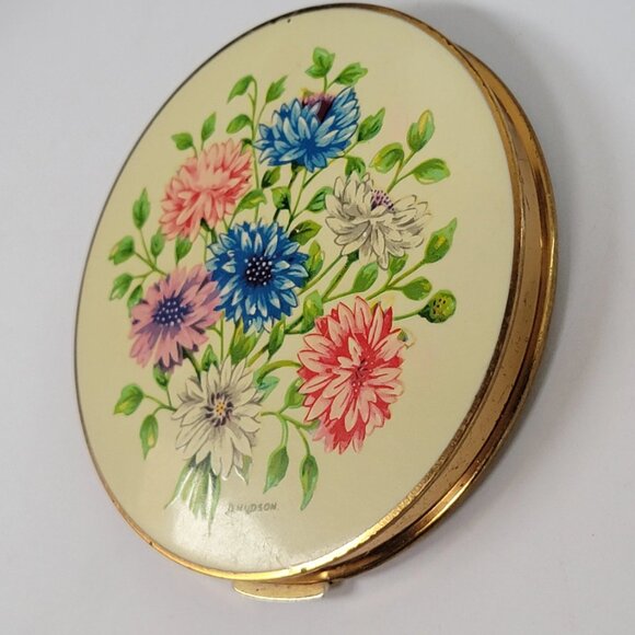 Vintage Stratton Signed Floral Mirror Compact with Make-Up Compartment - Picture 5 of 10
